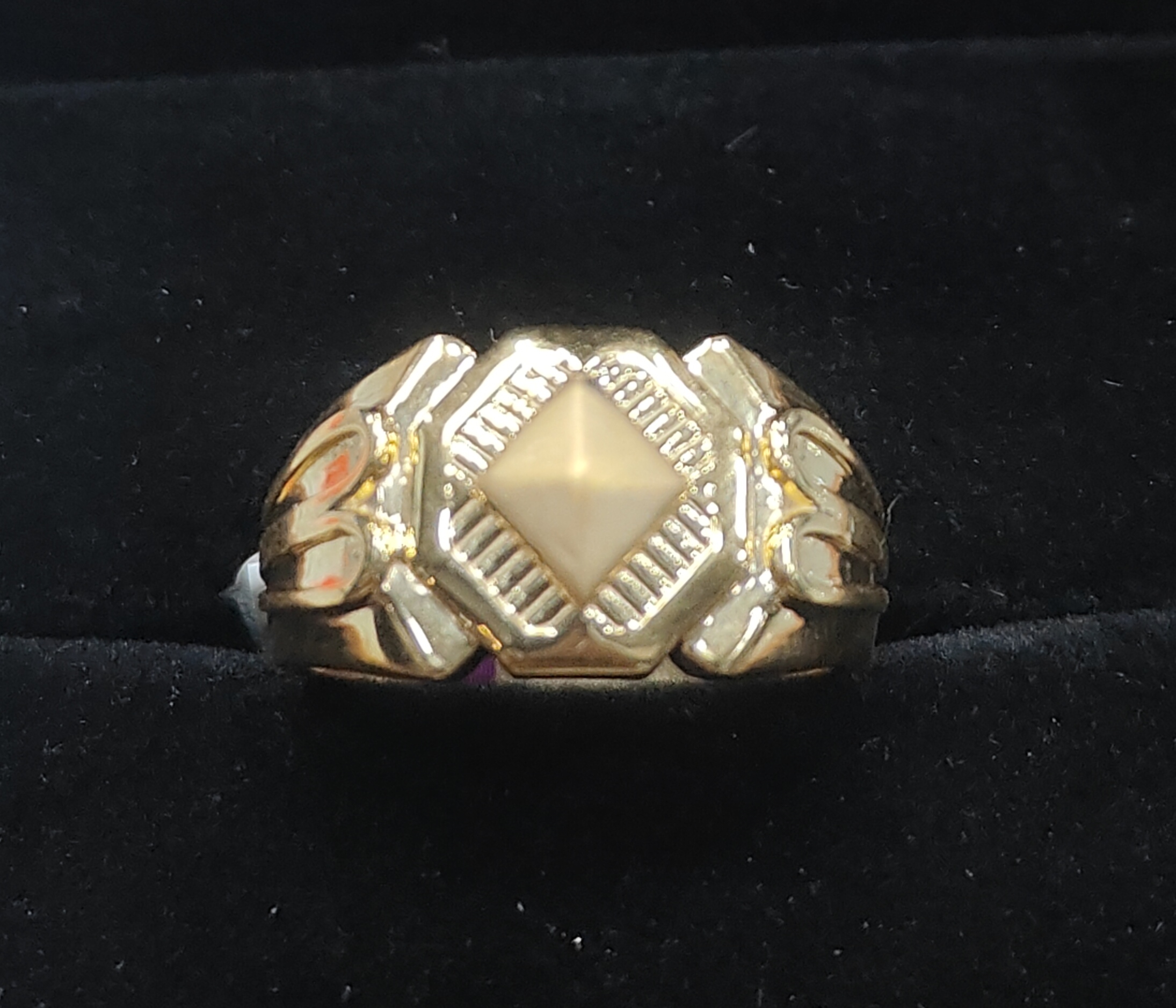 GR-16 — Gents Rings