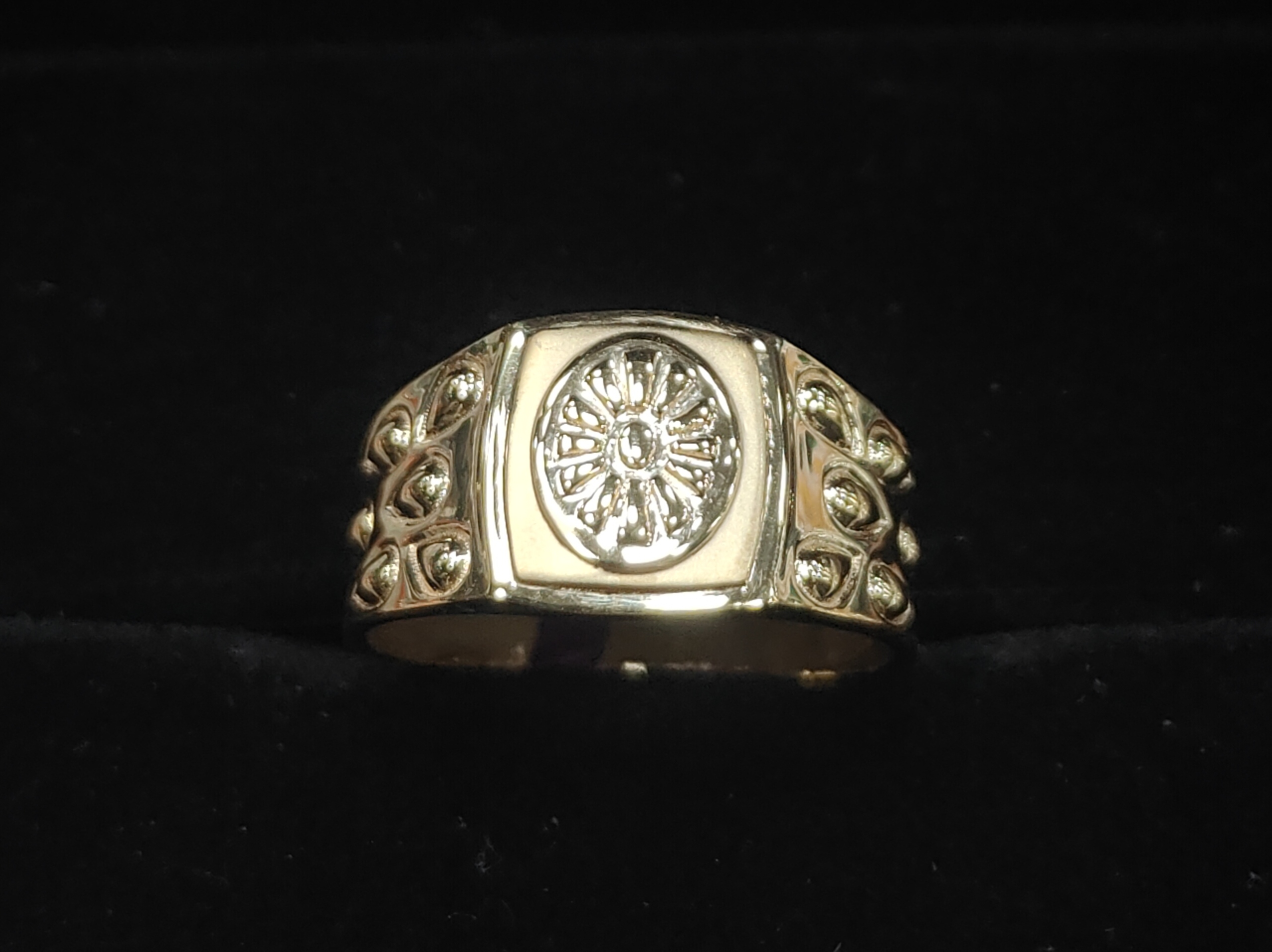 GR-28 — Gents Rings