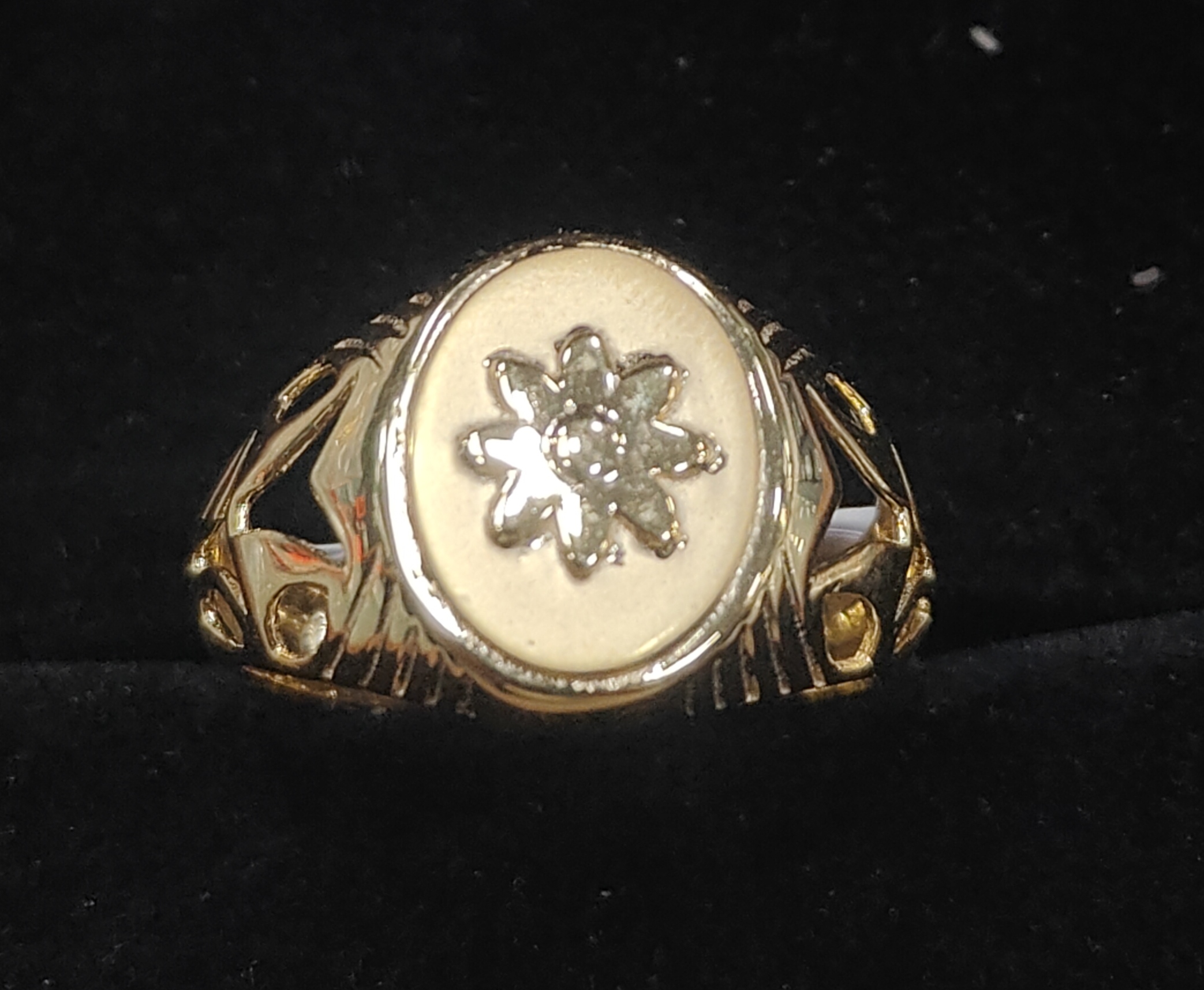 GR-33 — Gents Rings