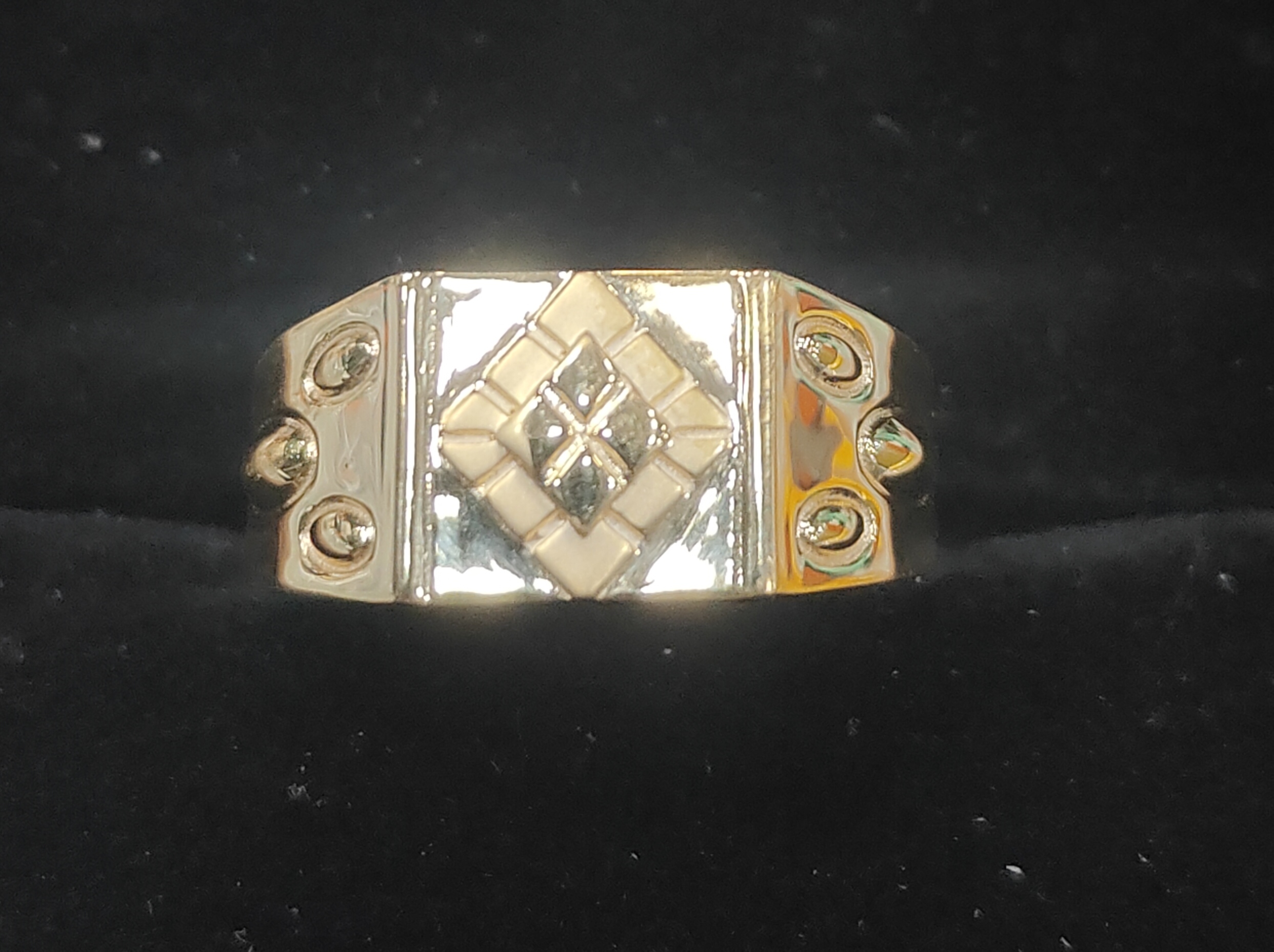 GR-39 — Gents Rings